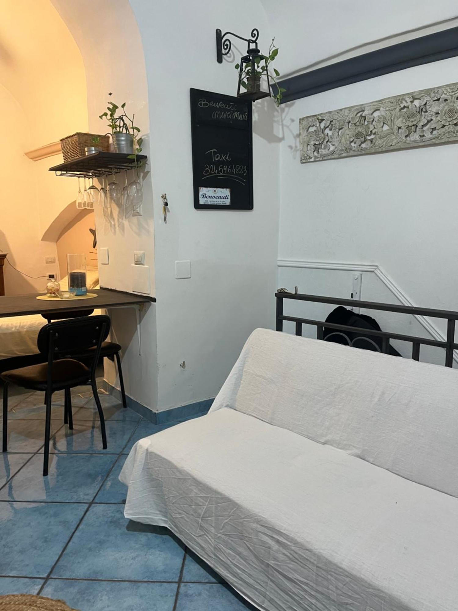 Mari Mari Apartment Napoli Exterior foto